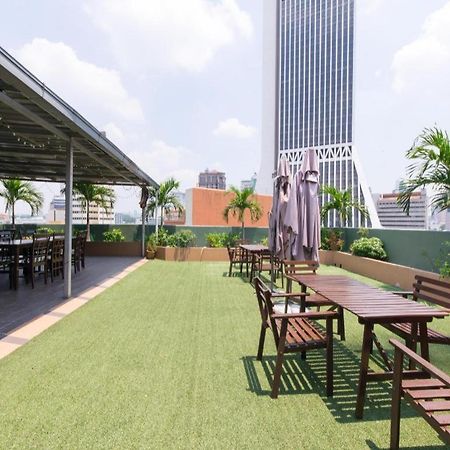 Oyo 139 The Marque Hotel Kuala Lumpur Exterior photo