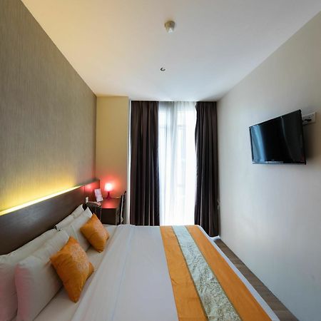 Oyo 139 The Marque Hotel Kuala Lumpur Exterior photo