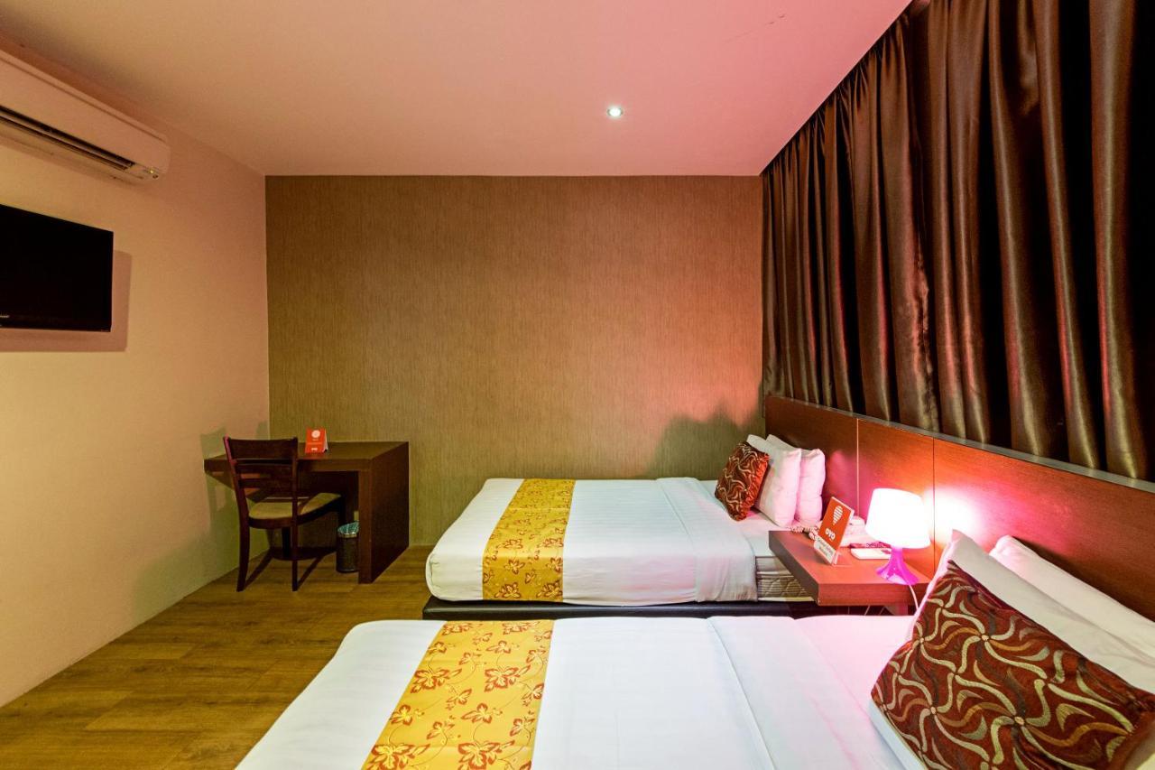 Oyo 139 The Marque Hotel Kuala Lumpur Exterior photo
